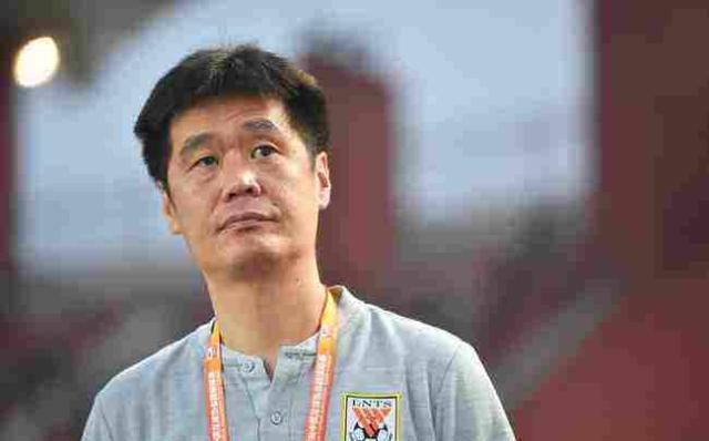 体彩-球迷妙语评李铁下课：铁在烧，火苗窜上九重霄